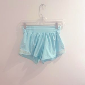 Lululemon Hotty Hot 4” shorts!